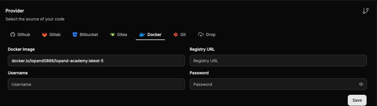 Pestaña General de una aplicación en Dokploy con la fuente Docker seleccionada y el campo Docker Image